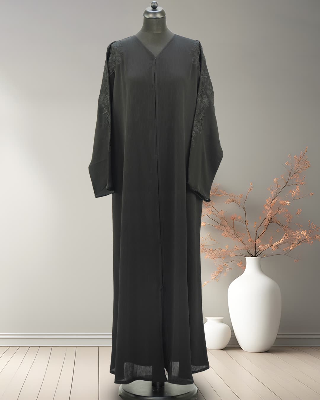 Embroidered Kimono with embroiderd sheila 